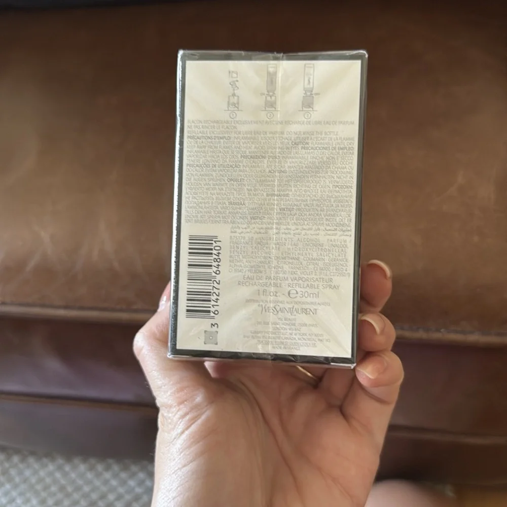 NIB Yves Saint Laurent Libre - never opened - Picture 2 of 4